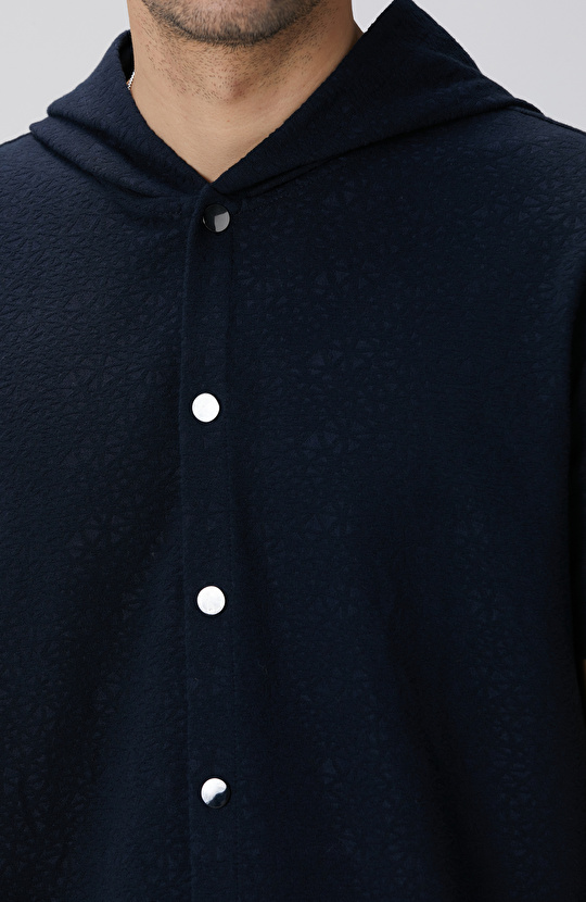 Siyah Jakarlı Gömlek