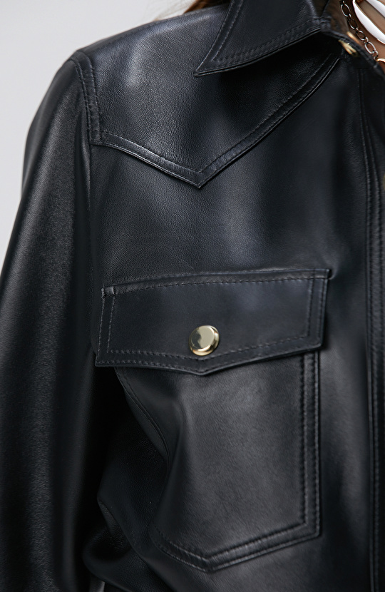 Siyah Deri Gömlek