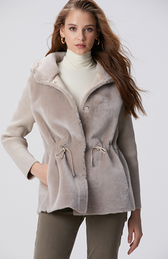 Taş Triko Detaylı Deri Kaban