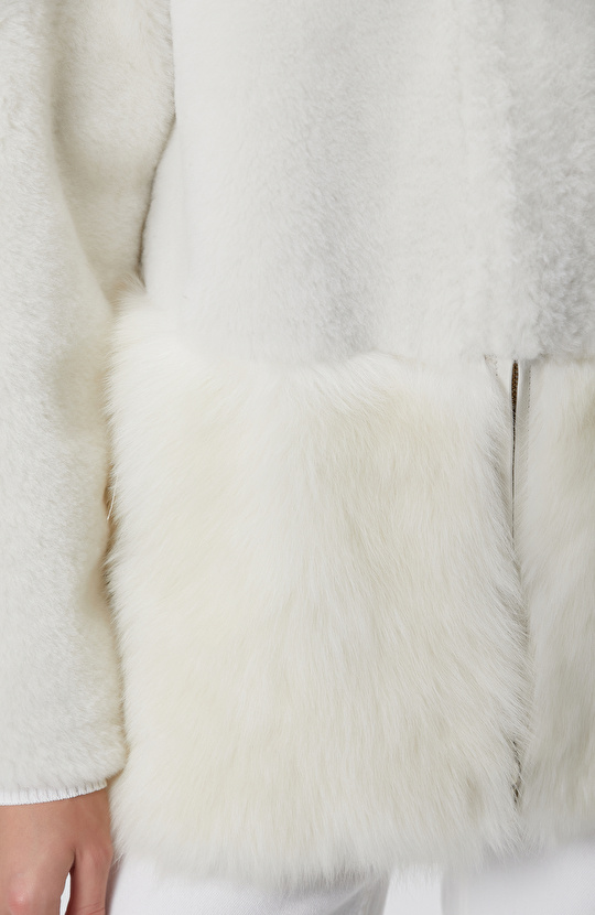 Kırık Beyaz Deri Kaban