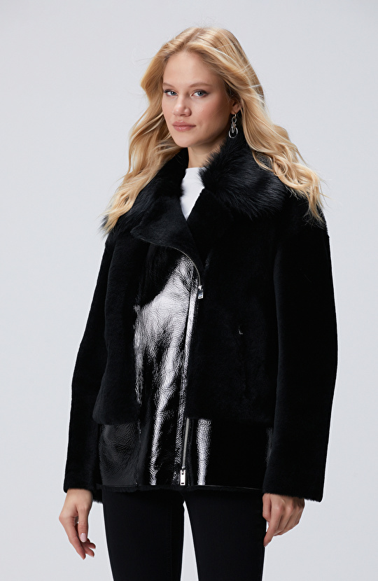Siyah Deri Yakası Kürklü Kaban