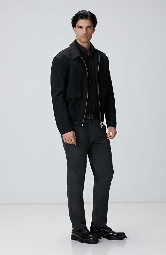 Siyah Çizgili Yün Mont