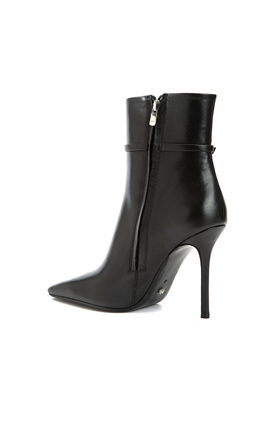 Siyah Kadın Toka Detaylı Deri Bot