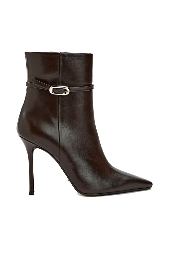 Kahverengi Kadın Toka Detaylı Bot