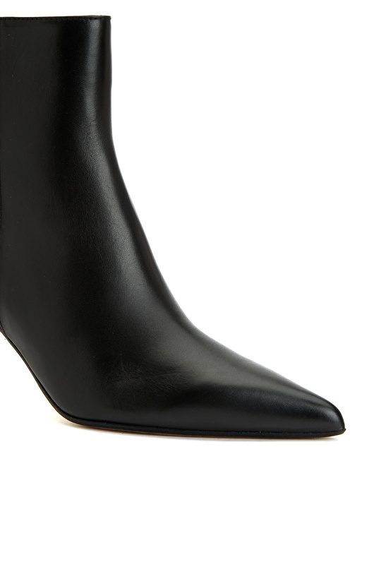 Siyah Kadın Topuklu Deri Bot