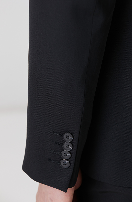 Siyah Piklapel Yaka Yün Takım Elbise