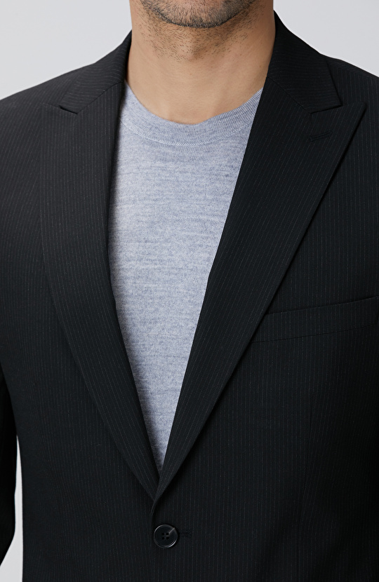 Slim Fit Siyah Çizgili Piklapel Yaka Takım Elbise