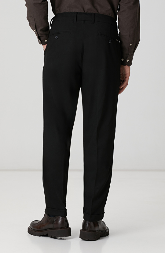 Siyah Dokuma Pantolon