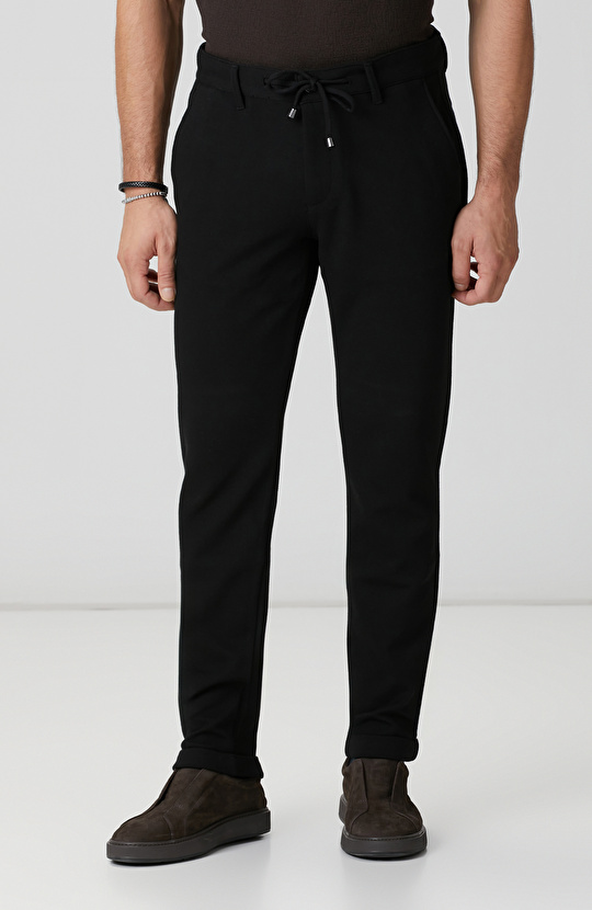 Siyah Diyagonal Desenli Pantolon