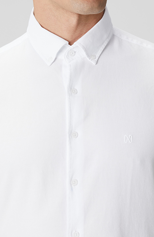 Beyaz Petek Desenli Gömlek