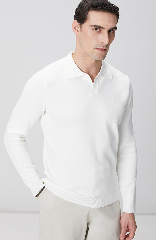 Kırık Beyaz Kısa V Polo Yaka Kazak