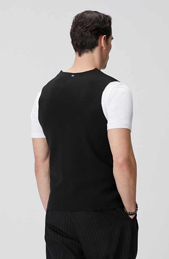 Siyah Kolsuz Triko Yelek