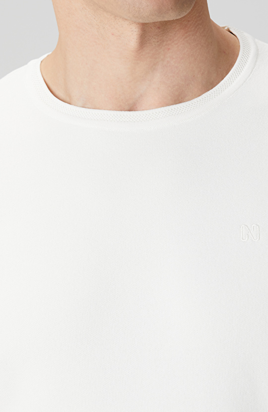 Kırık Beyaz Örgü Kazak