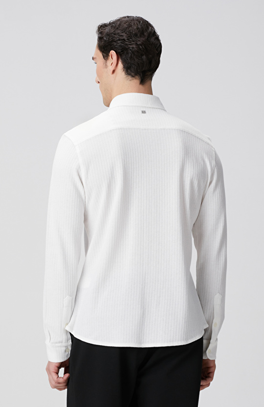 Beyaz Uzun Kollu Örme Gömlek