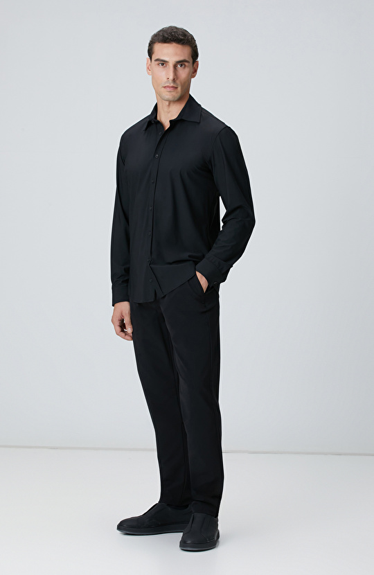 Siyah Gömlek