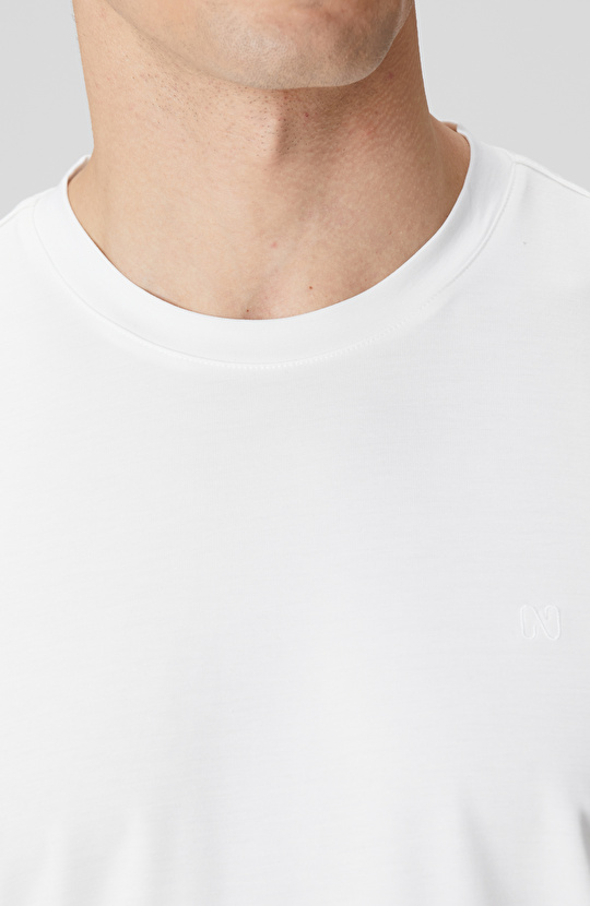 Kırık Beyaz Basic T-shirt