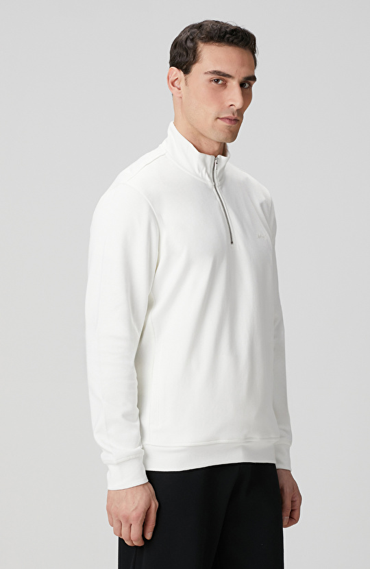 Kırık Beyaz Sweatshirt