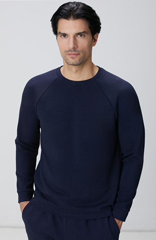Lacivert Bisiklet Yaka Basic Sweatshirt Lacivert Bisiklet Yaka Basic Sweatshirt