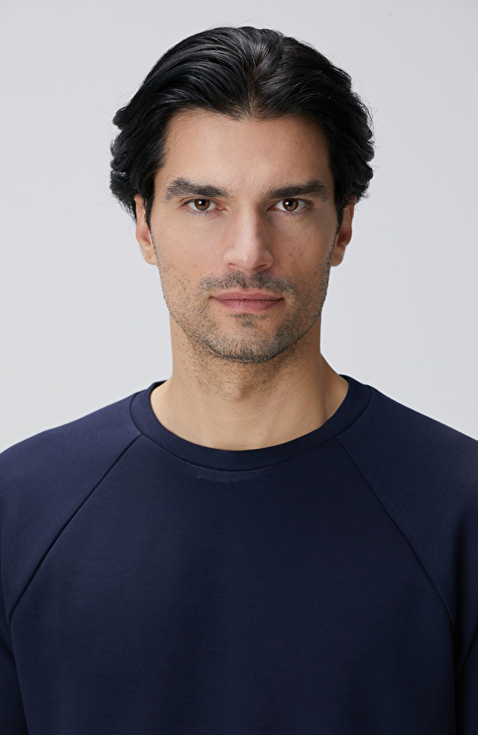 Lacivert Bisiklet Yaka Basic Sweatshirt