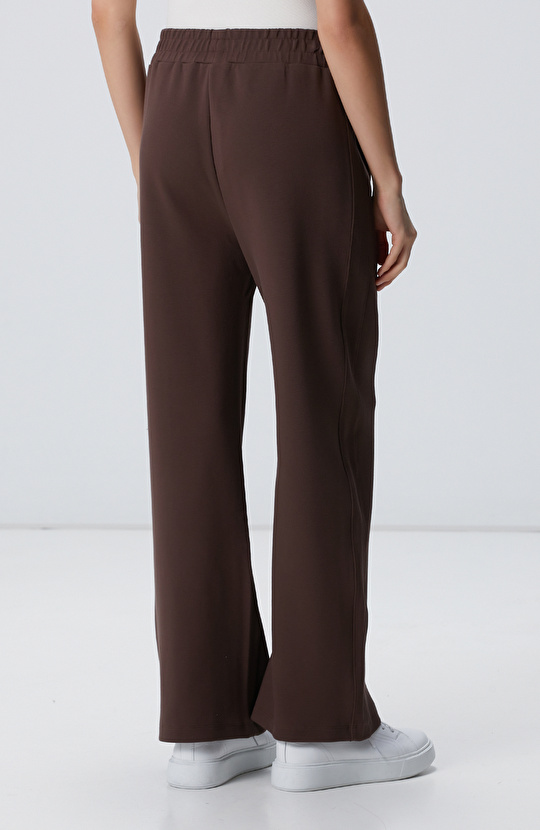 Kahverengi Bol Paça Basic Eşofman