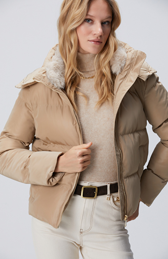 Vizon Kapüşonlu Kapitone Mont