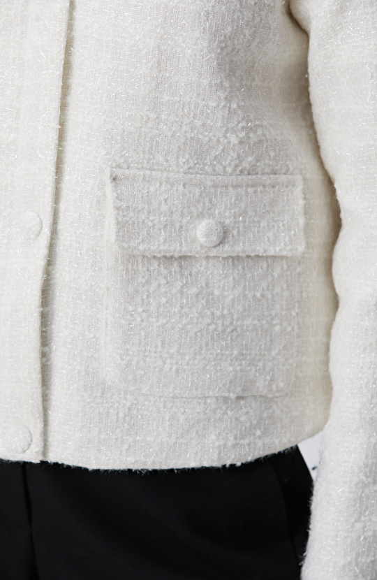 Kırık Beyaz Kısa Mont