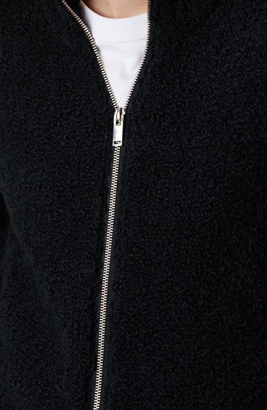 Siyah Dik Yaka Buklet İp Fermuarlı Hırka