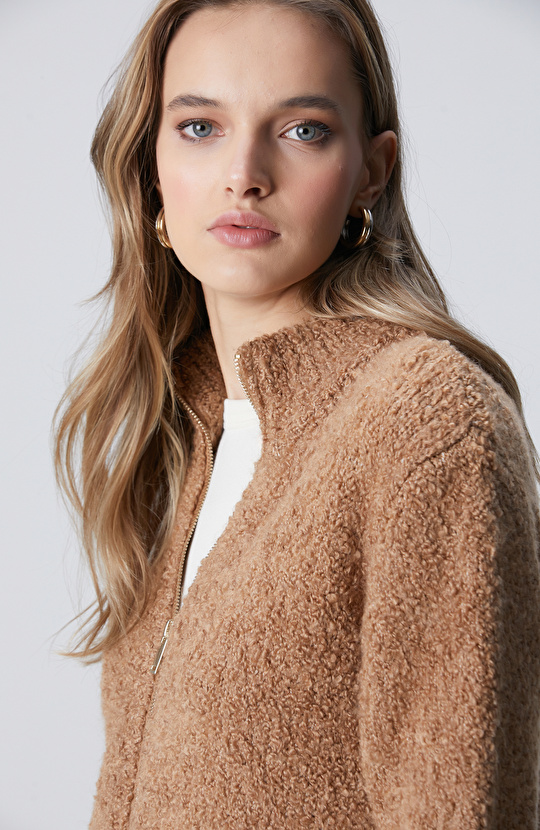 Camel Dik Yaka Buklet İp Fermuarlı Hırka