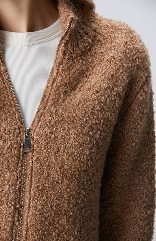 Camel Dik Yaka Buklet İp Fermuarlı Hırka