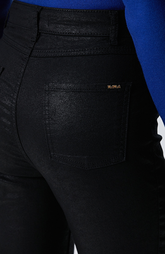 Siyah Desenli Baskı Kaplamalı Casual Pantolon