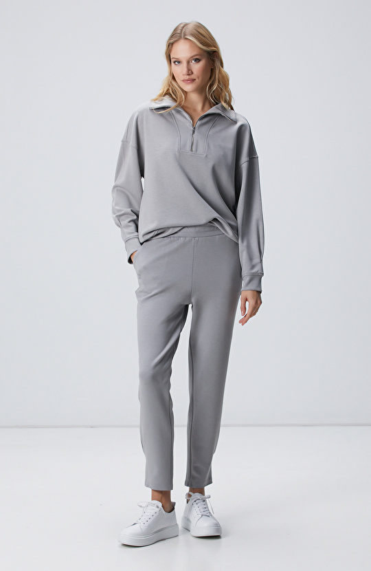 Gri Fermuarlı Sweatshirt