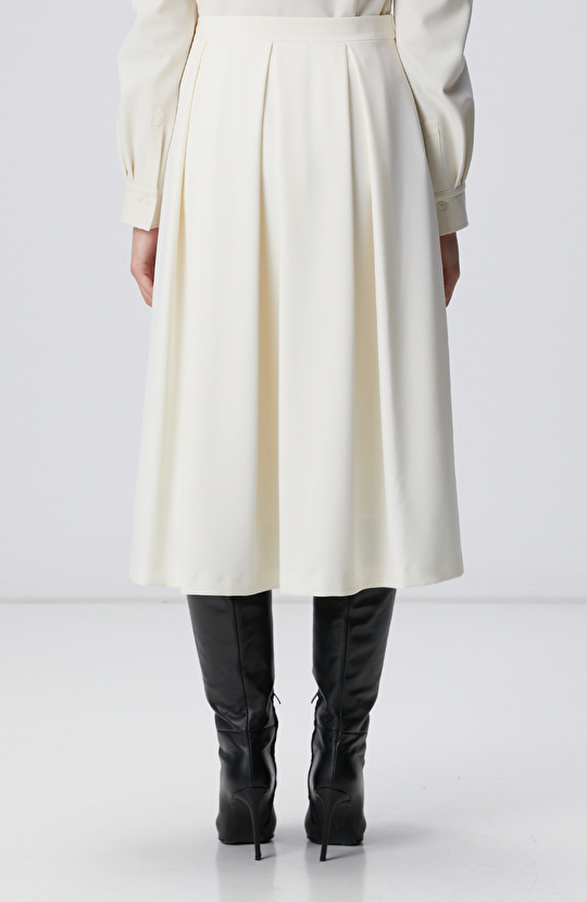 Kırık Beyaz Pileli Midi Boy Etek