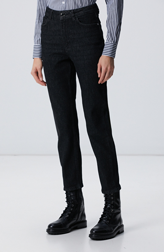 Siyah Mom Fit Denim Pantolon