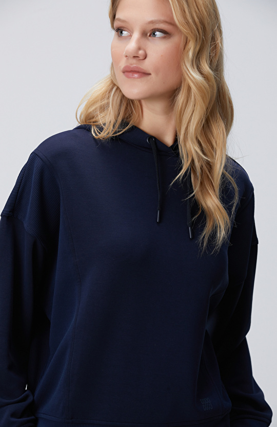 Lacivert Kapüşonlu Sweatshirt