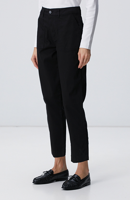 Siyah Dokuma Casual Pantolon