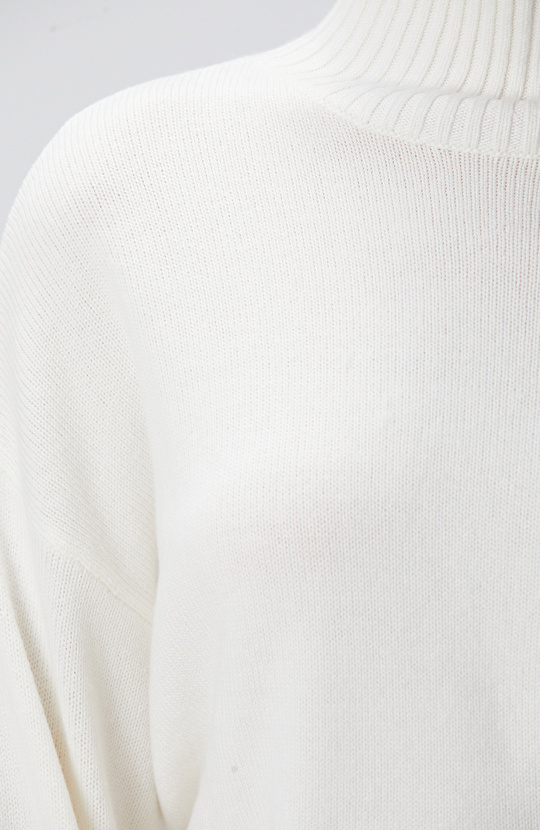 Yün Karışımlı Balıkçı Yaka Triko Kadın Kazak