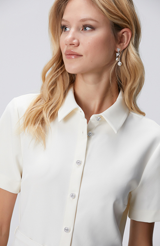 Kırık Beyaz Düğme Detaylı Mini Elbise