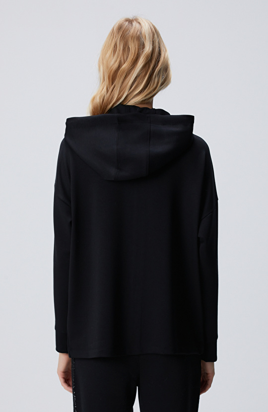 Siyah Kapüşonlu Triko Garnili Sweatshirt