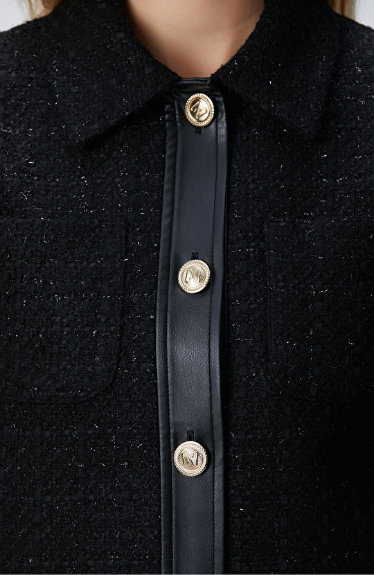 Siyah Düğmeli Garnili Kısa Tweed Ceket