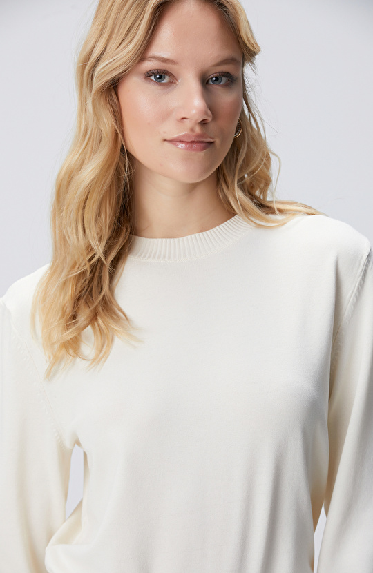 Kırıkbeyaz Basic Kazak