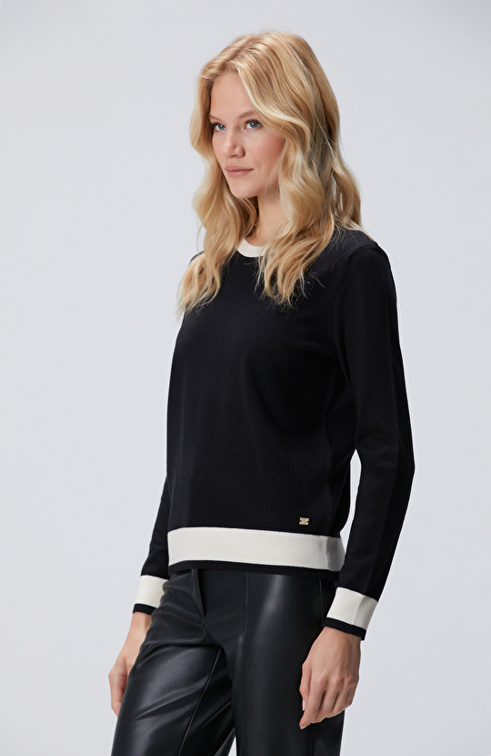 Siyah Bisiklet Yaka Kontrast Renk Kazak