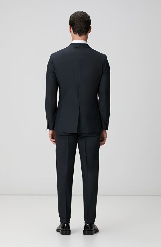 Siyah Yün Karışımlı Takım Elbise