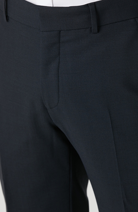 Siyah Yün Karışımlı Takım Elbise