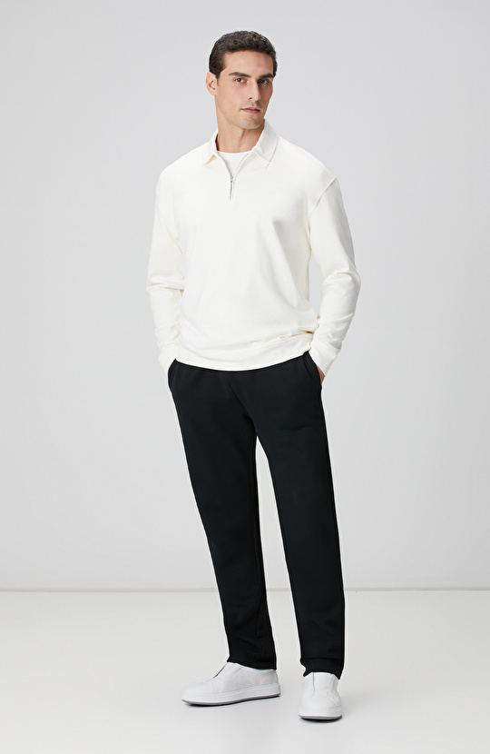 Kırık Beyaz Sweatshirt