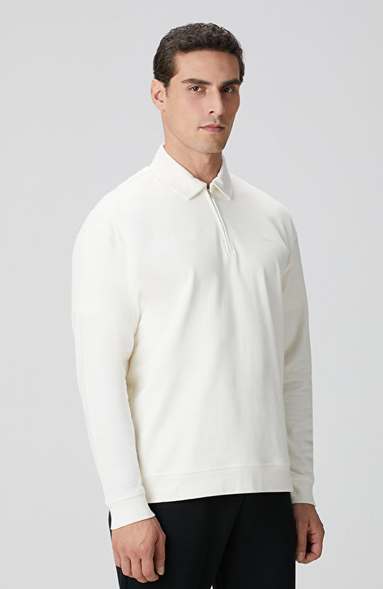 Kırık Beyaz Sweatshirt