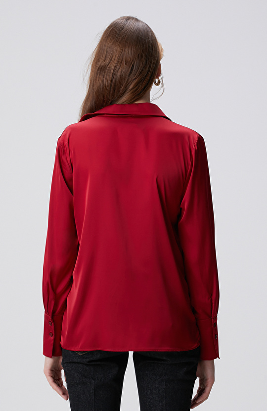 Kırmızı Geniş Manşetli Saten Gömlek