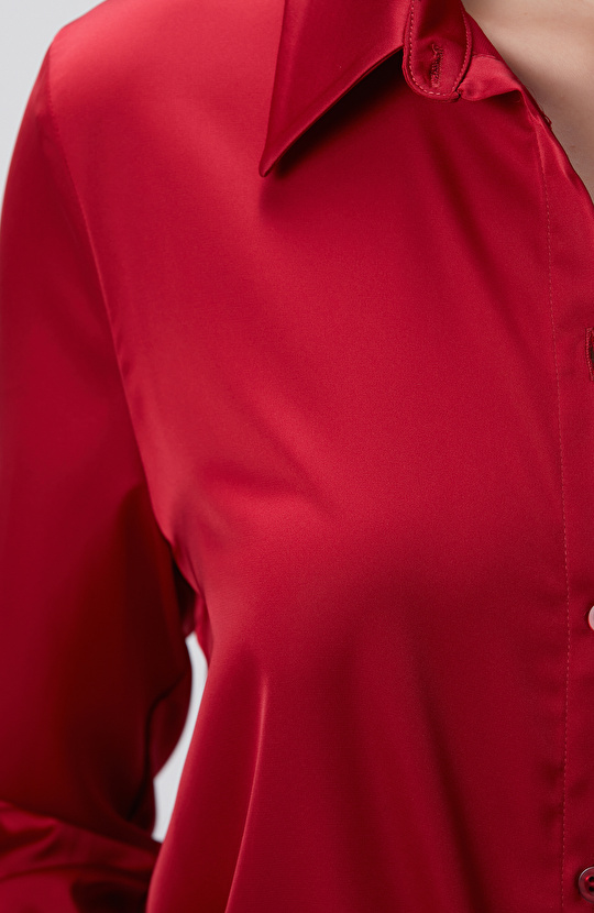 Kırmızı Geniş Manşetli Saten Gömlek