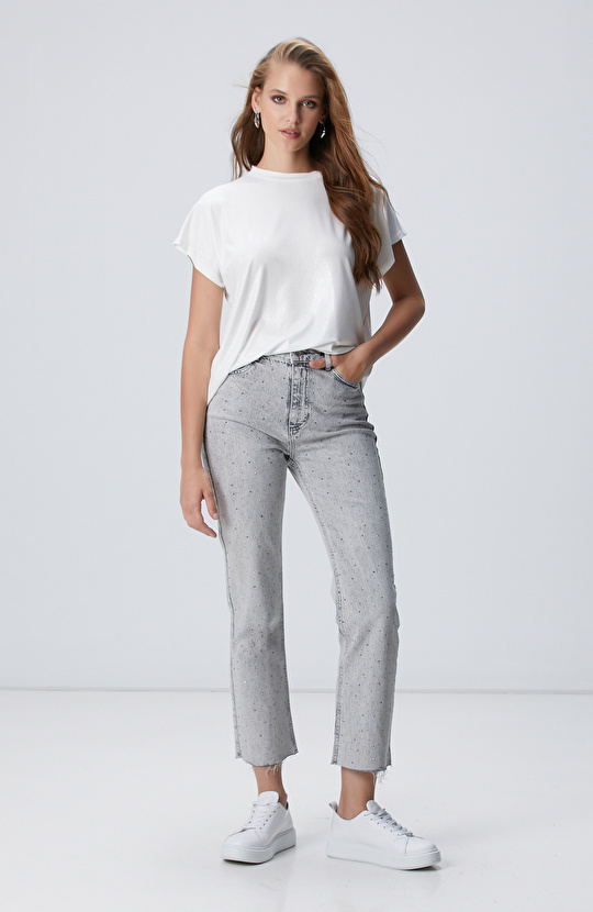 Kırık Beyaz Basic T-shirt