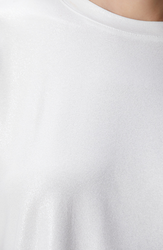 Kırık Beyaz Basic T-shirt