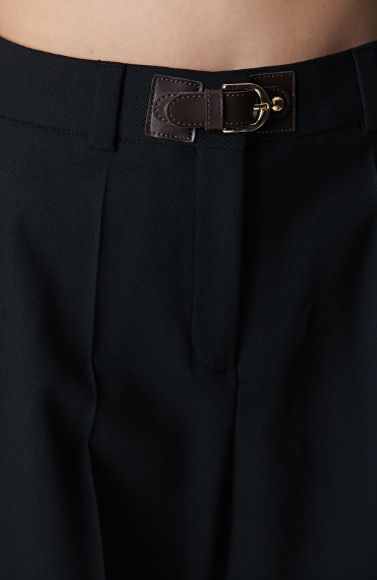 Siyah Yün Karışımlı Pantolon